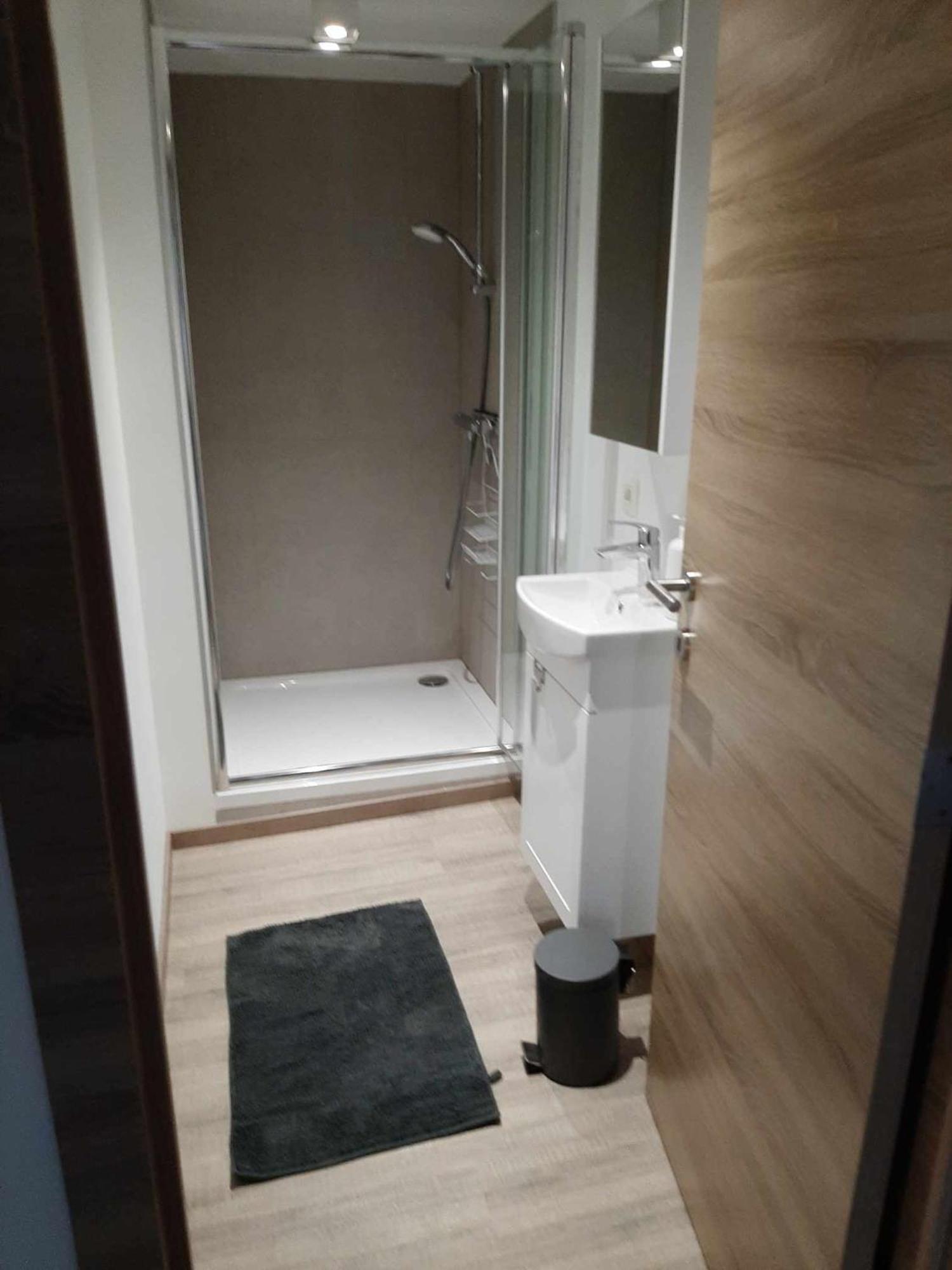 Le Sommet Du Condroz Apartment Сине Екстериор снимка