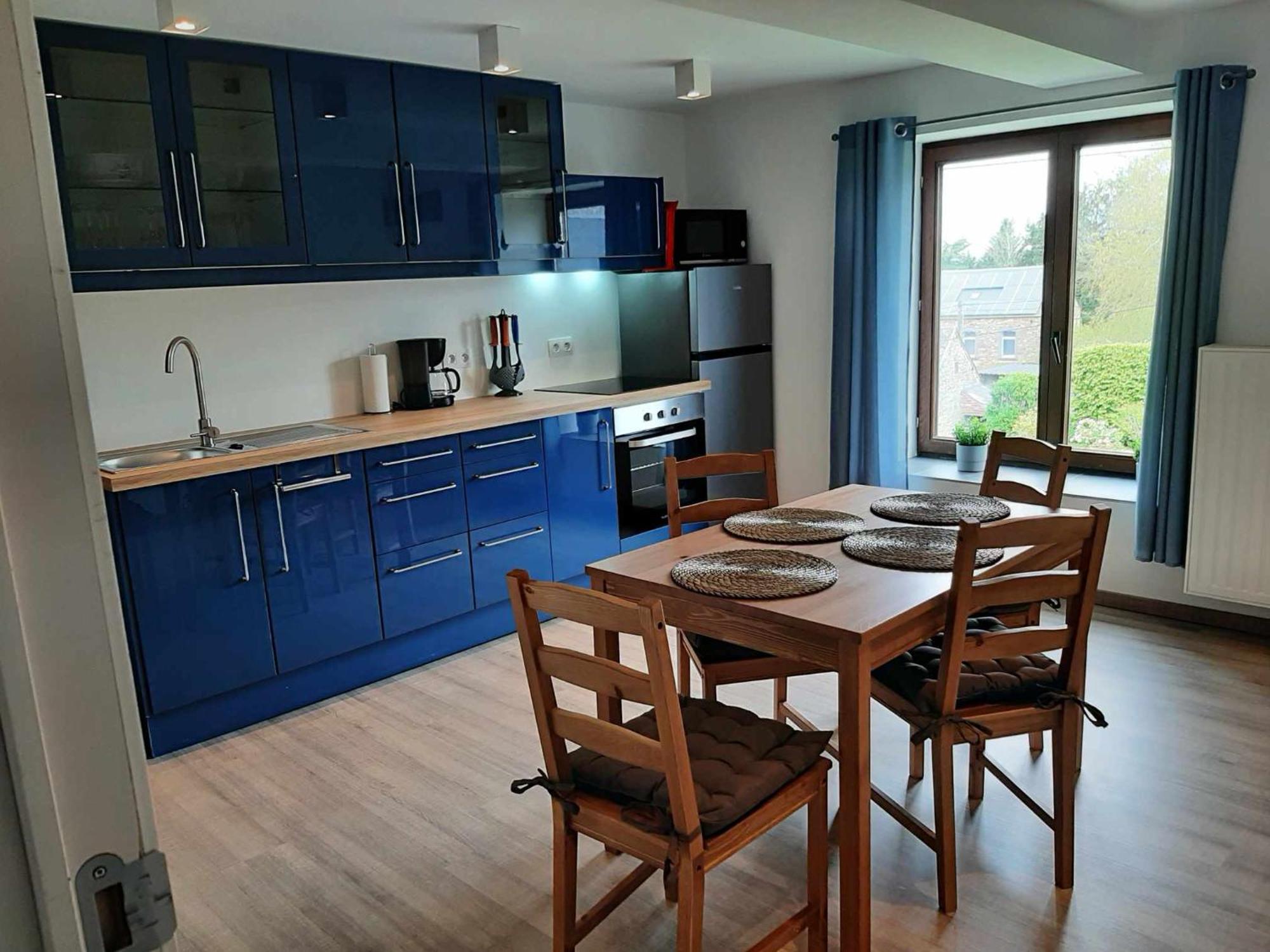 Le Sommet Du Condroz Apartment Сине Екстериор снимка